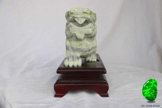 負(fù)屃 大：16800￥ ?。?800￥
